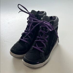 Ryka Sz 7 Black Purple High Top Athletic Outdoor Hiking Shoes